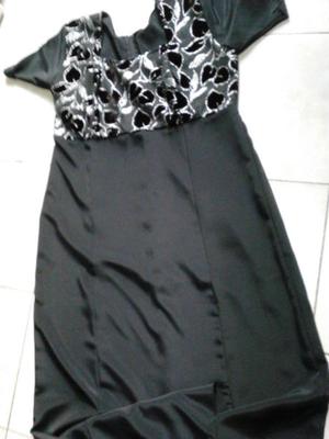 VENDO VESTIDO DE FIESTA LARGO, NEGRO, CON MANGAS CORTAS,