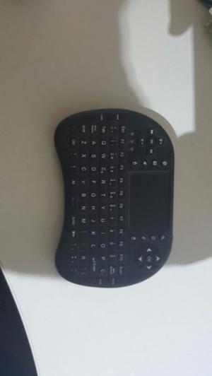 teclado smart tv inhalambrico con pad mouse y bateria