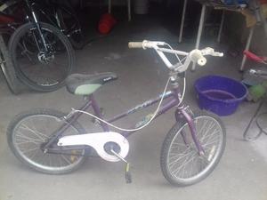 Bicicleta UNIBIKE usada para niños/as