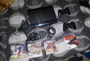 PlayStation 3 con 4 juegos