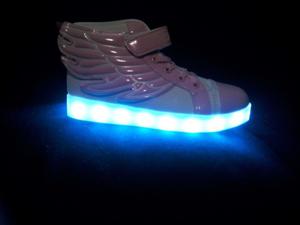 Zapatillas importadas con luces