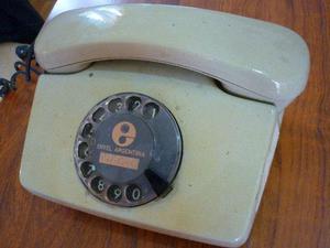 teléfono antiguo de disco de entel retro decada del 70