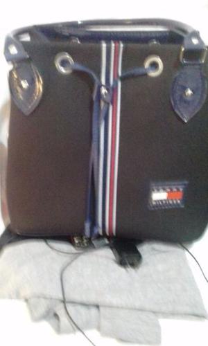 A-Cartera tommy hilfiger