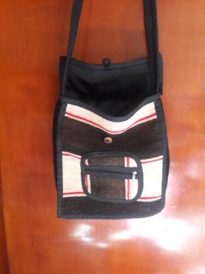 Cartera Nueva impecable