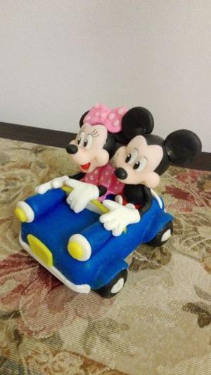 Centro torta Mickey y Minnie - porcelana fria