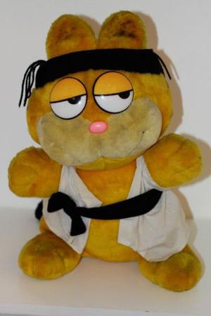 Peluche Garfield Karate grande- Impecable