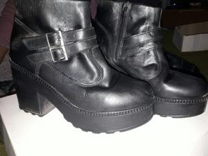 Vendo botas Num35