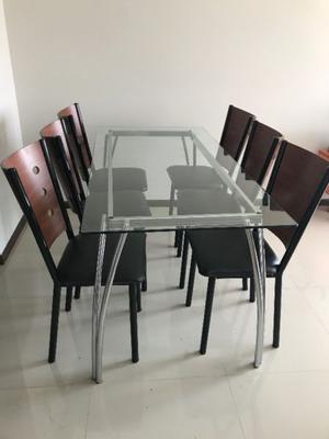 juego de mesa y 6 sillas