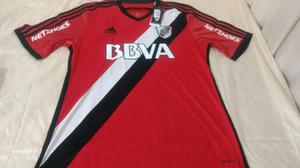 Camiseta de River Plate original. talle L $600