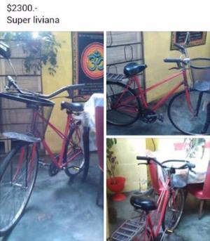 Vendo bicicleta usada super liviana