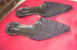zapato nuevo negro 39 shakifa+ taco 3cm **usado en desfile
