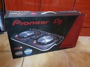 Controladora Pioner DJ Wego Blanca
