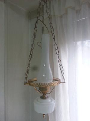 Lámpara de colgar antigua