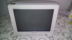 VENDO MONITOR SAMSUNG PANTALLA PLANA