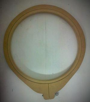 Bastidor redondo para bordar en fibrofácil/madera, 25cm.