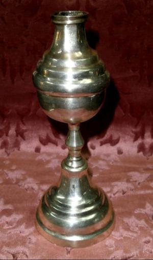 MATE DE PLATA CON PIE ANTIGUO 260 GRAMOS