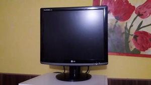 Monitor de 17 Pulgadas LG, Excelente Estado. $...