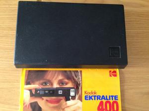 Kodak Extralite 400 Electrónico Flash Camera Con Estuche