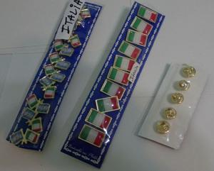 PINS BANDERA ITALIA 2 MODELOS DE 2 CMS