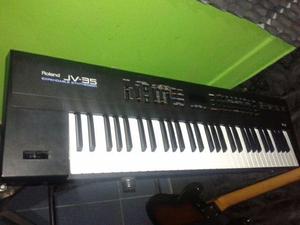 Roland sintetizador JV-35