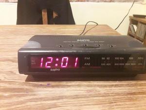 radio reloj despertador sanyo
