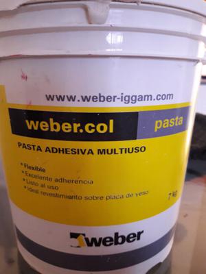 Adhesivo multiuso en pasta Weber