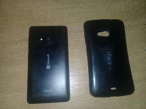 Lumia 535 con funda y vidrio templado