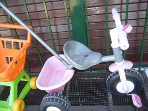 triciclo de nena con palo de arrastre