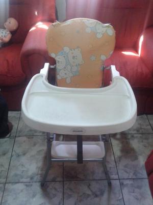 vendo silla de comer para bebe usada