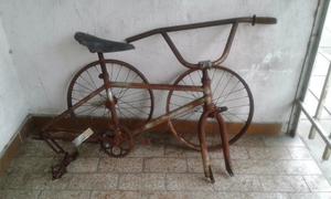 Bicicleta BMX para restaurar oxidada