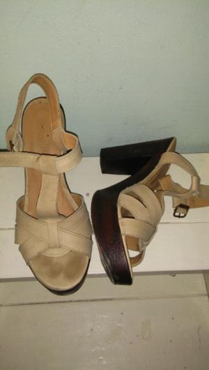 Sandalias color beige