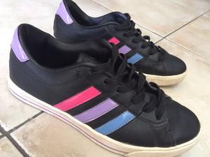 Zapatillas Adidas. Vendo YA