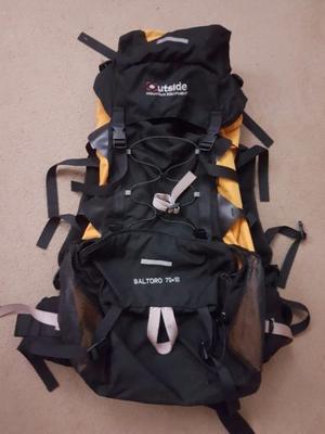 Mochila trekking Baltoro  lts. Outside.