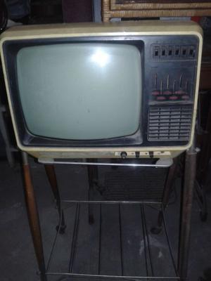 Televisor retro portatil