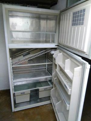 Heladera Con Freezer Usada