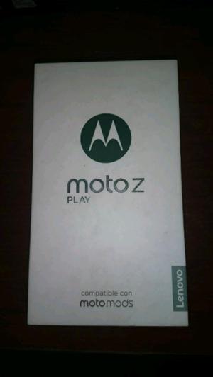 Moto z play libre con 2 meses de uso