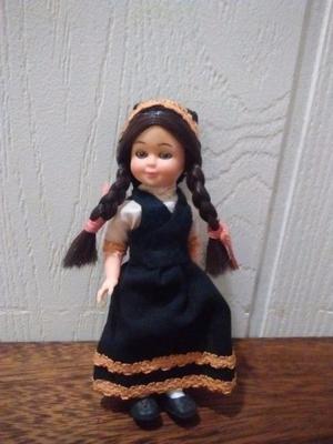 Muñeca Nationality dolls