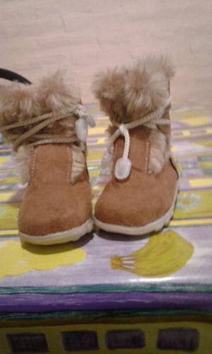 Vendo botas de nena!!