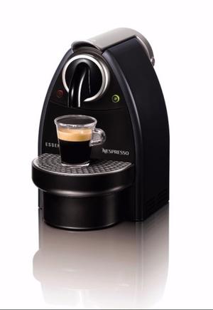 Cafetera Nespresso Essenza C101