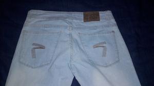 Jeans Tucci talle 38 nuevo sin uso