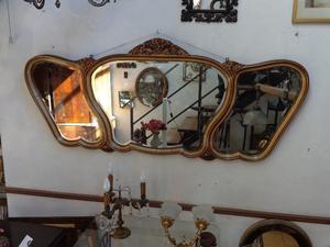 Antiguo espejo tríptico estilo francés. Antigua Saudade