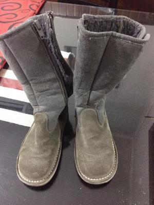 Botas MIMO número  hay que cambiar un cierre, muy buen