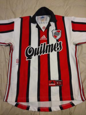 Camiseta River Plate tricolor temp. 