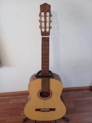 Guitarra criolla de luthier