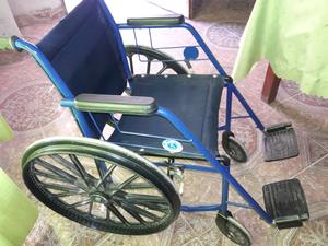 Oferta: silla de ruedas semi nueva