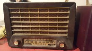 Radios antiguas para adorno