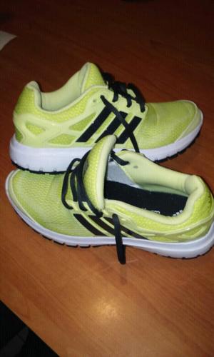 VENDO ZAPATILLAS ADIDAS