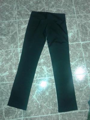 Vendo pantalón de vestir talle M sin uso a $ 250.