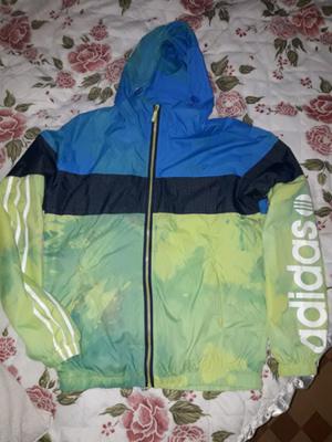 Campera rompeviento adidas