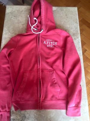 campera abercrombie and fitch talle L
